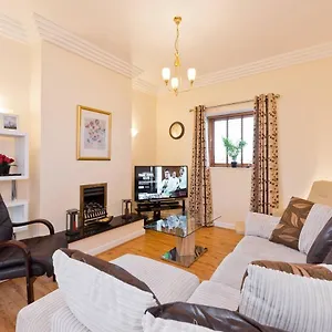 Stunning 3-bed In 1 Dublin