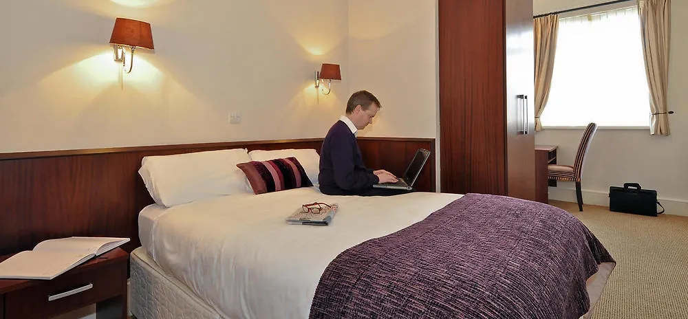 Maples House Hotel Dublin 3*,